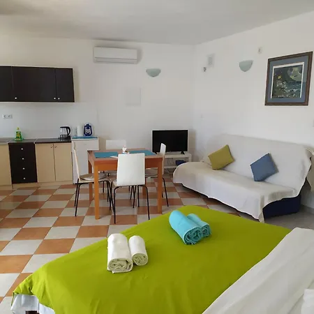Apartmani Stine Donji Okrug  Exterior photo
